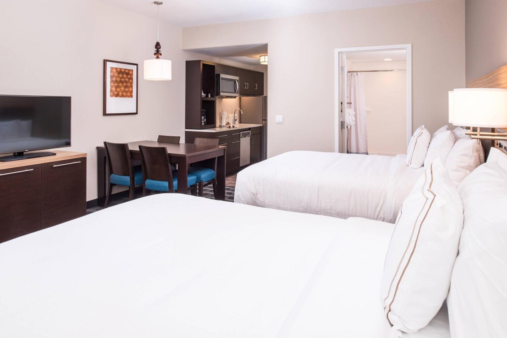 Towneplace Suites By Marriott Merced Exterior photo