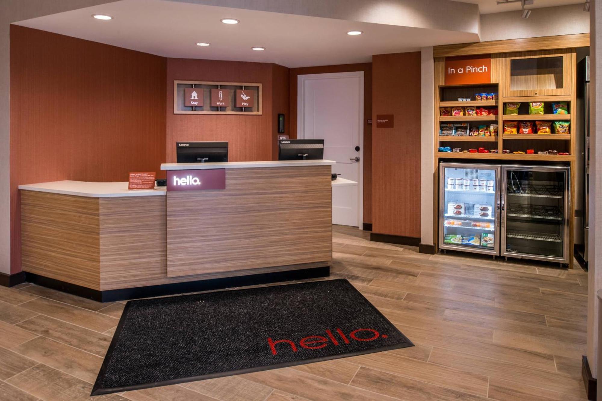 Towneplace Suites By Marriott Merced Exterior photo